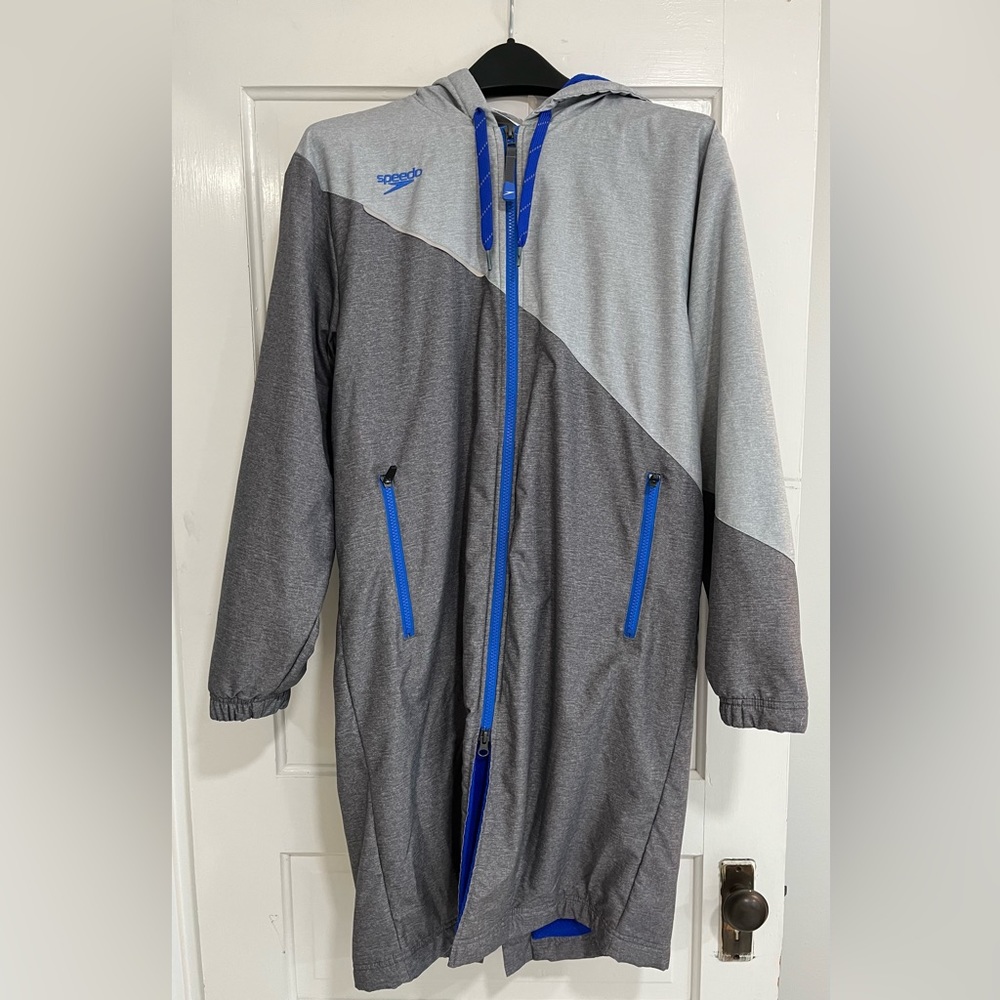 Speedo royal color block parka size XS (adult sizing)